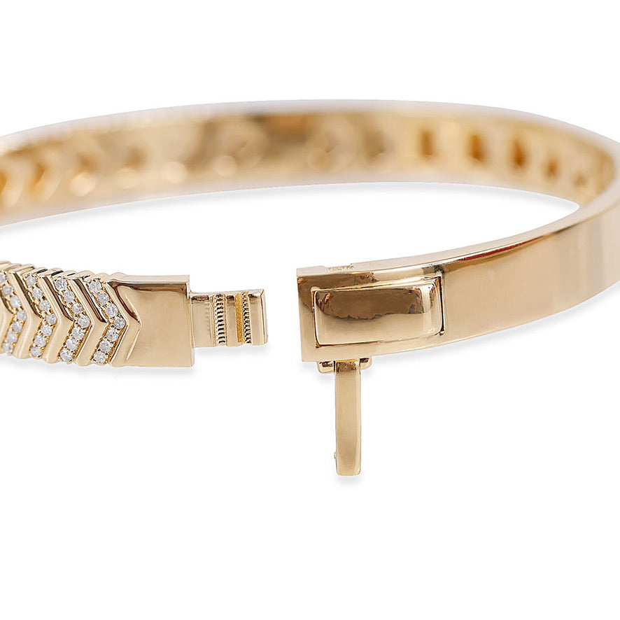 HERRINGBONE DIAMOND BANGLE